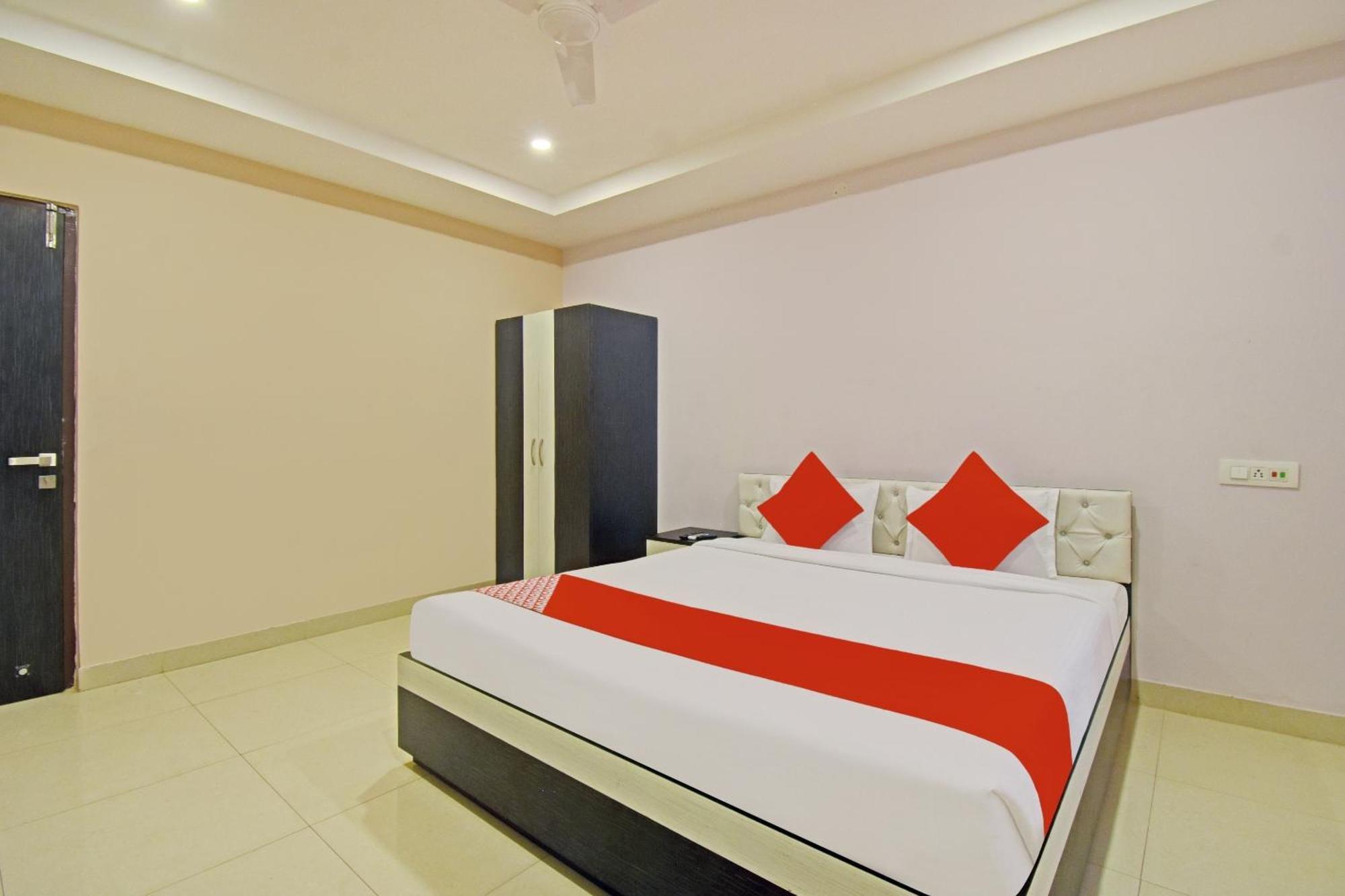 Hotel O Newtown Galaxy Panchuria Luaran gambar